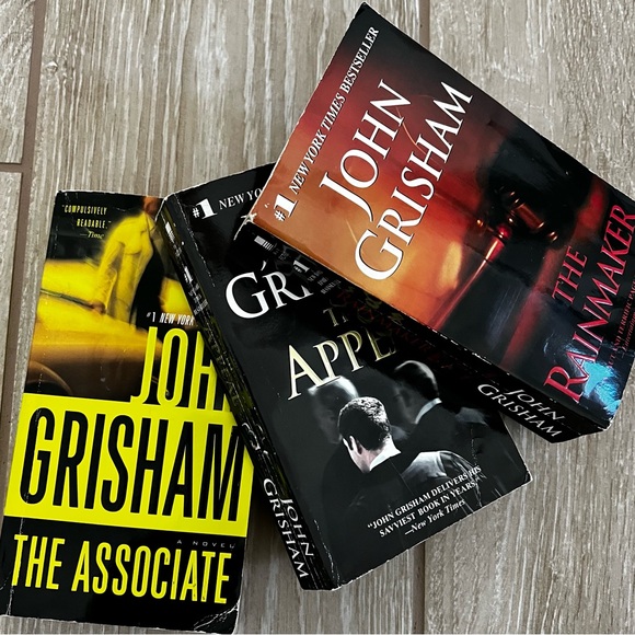 John Grisham Best Seller Classics Trio: The Associate, The Appeal, The Rainmaker - Picture 1 of 3